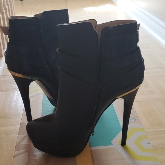 Booties - Picture 2 of 4